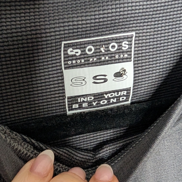 OROS Nova Performance Long Sleeve Top Small Gray Thumbhole Zip Pocket - Picture 2 of 4